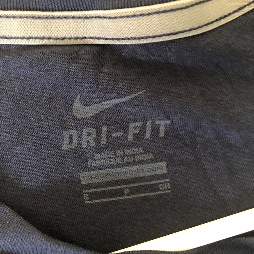 New Michigan Track and Field Nike Dri-fit t-shirt - Picture 2 of 4